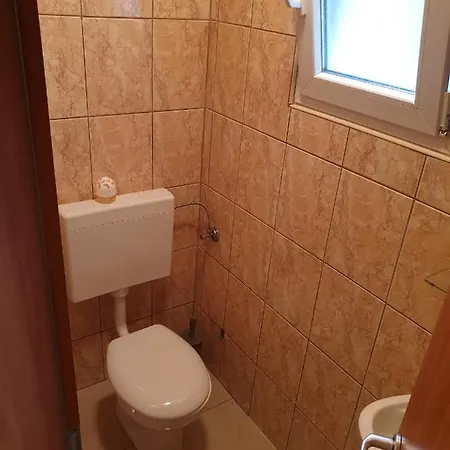 Bratusa Apartment