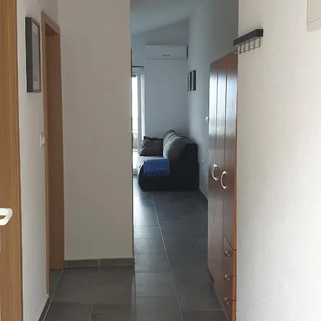 Bratusa Apartment Murter